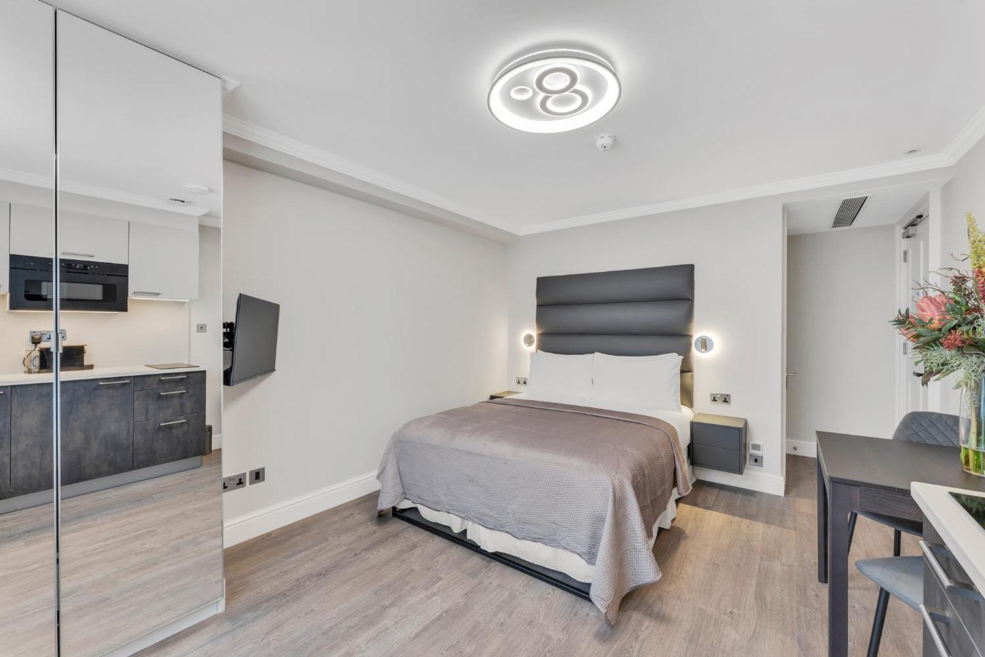 Cleveland Residences Bloomsbury Лондон Экстерьер фото