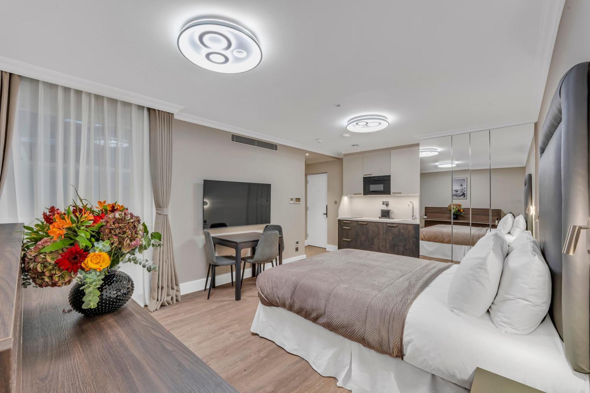 Cleveland Residences Bloomsbury Лондон Экстерьер фото
